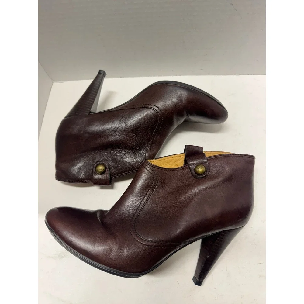 Coach Aliza Dark Brown Leather Ankle Boots Button Detail Stiletto Heels 8 B